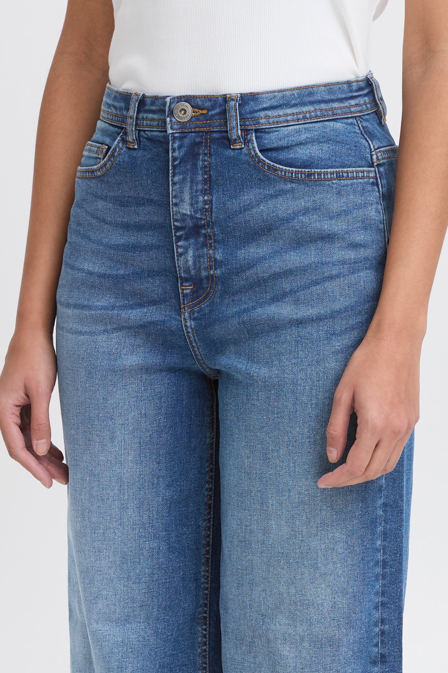 Ichi Twiggy Cropped Jeans, Medium Blue