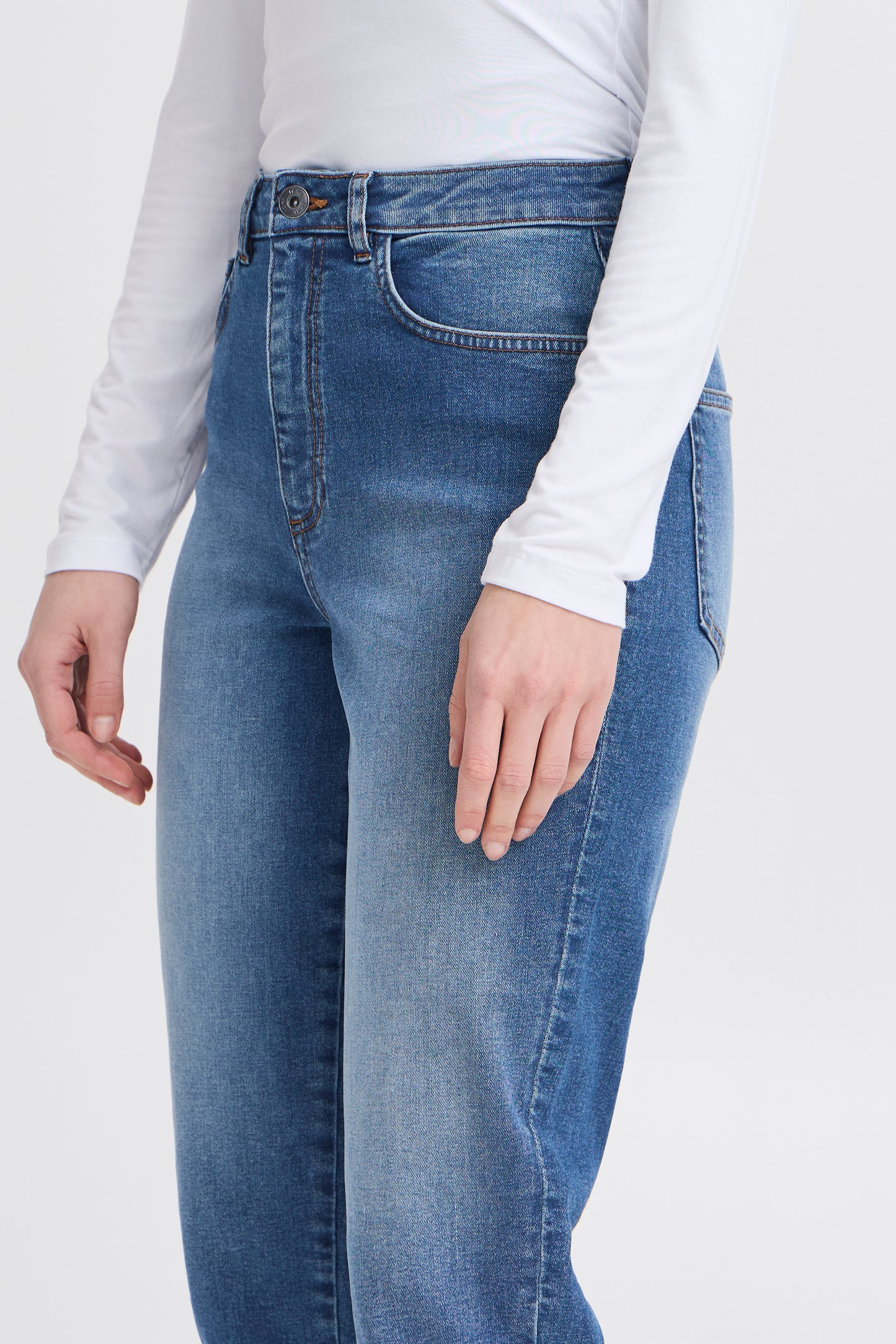 Ichi Twiggy Cropped High Waisted Jeans, Medium Blue