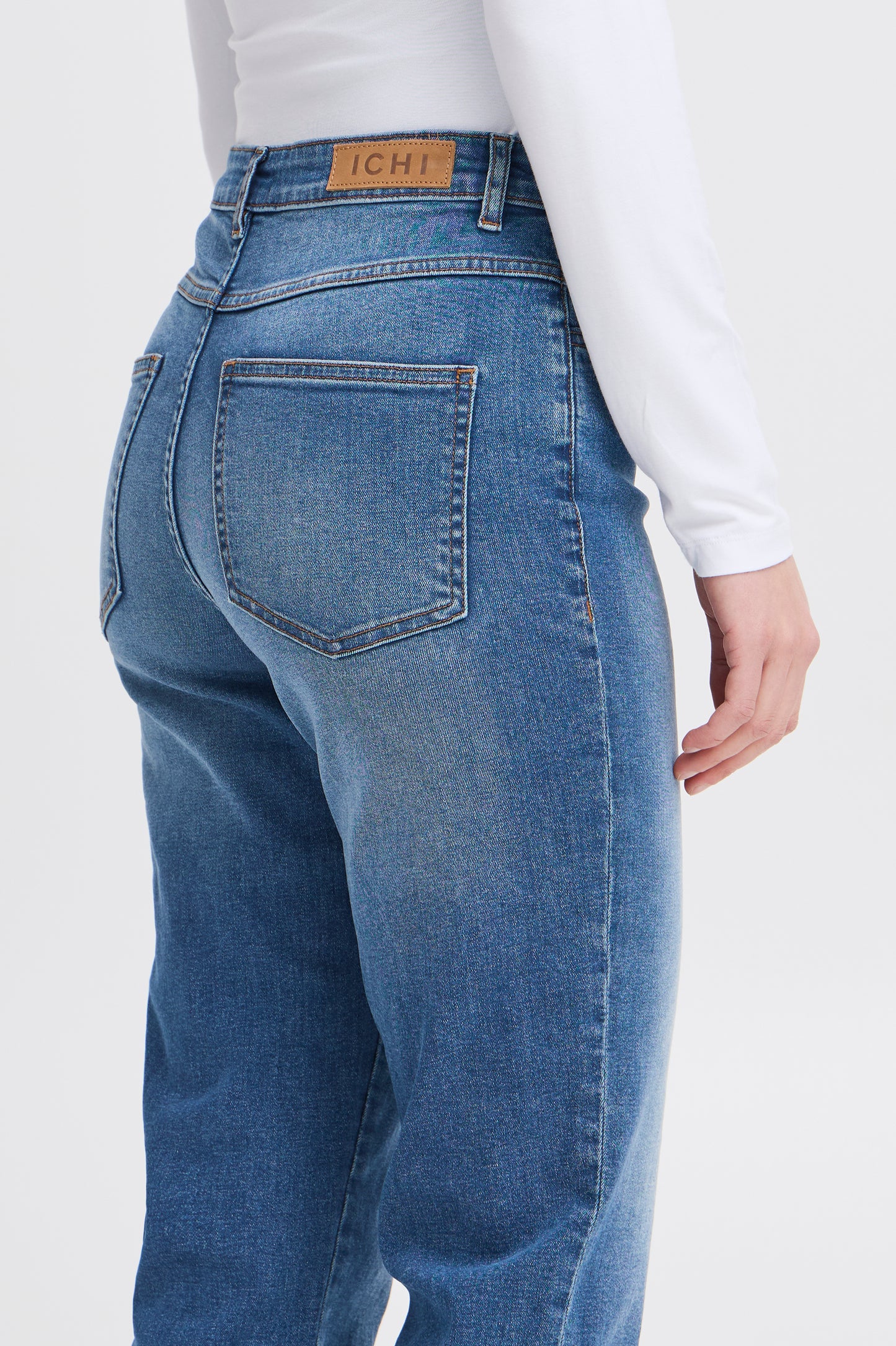 Ichi Twiggy Cropped High Waisted Jeans, Medium Blue