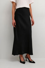 Load image into Gallery viewer, Kaffe Kerry Skirt, Black
