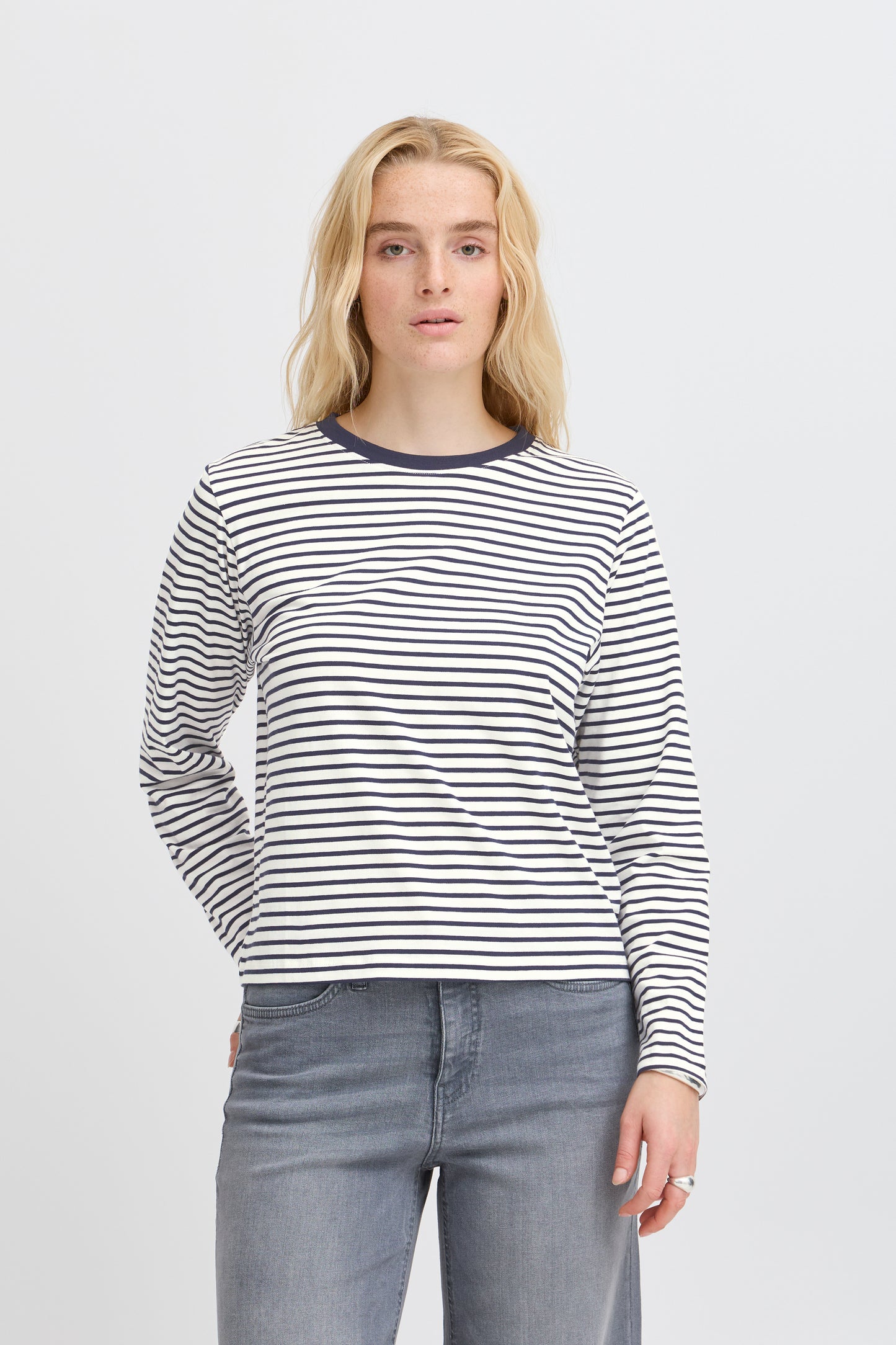 Ichi Mira Loose Long Sleeved Top Cream/Navy