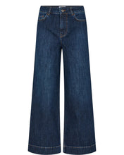 Load image into Gallery viewer, Numph Paris Cropped Jeans, Dark Blue Denim
