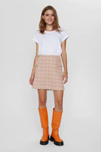 Load image into Gallery viewer, Numph Grew Skirt, Tangerine
