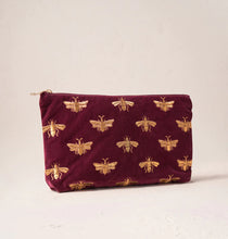 Load image into Gallery viewer, Honey Bee Velvet Pouch, Plum

