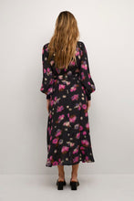 Load image into Gallery viewer, Kaffe Dorita Oline Dress, Black/Pink
