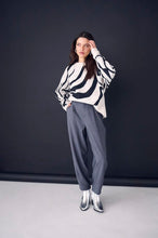 Load image into Gallery viewer, Kaffe Merle Suit Pants, Grey
