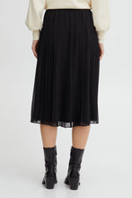 Load image into Gallery viewer, Ichi Nalla Skirt, Black
