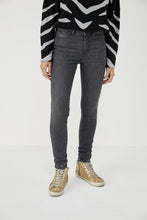 Load image into Gallery viewer, Five Axel Washed Jeans Grey
