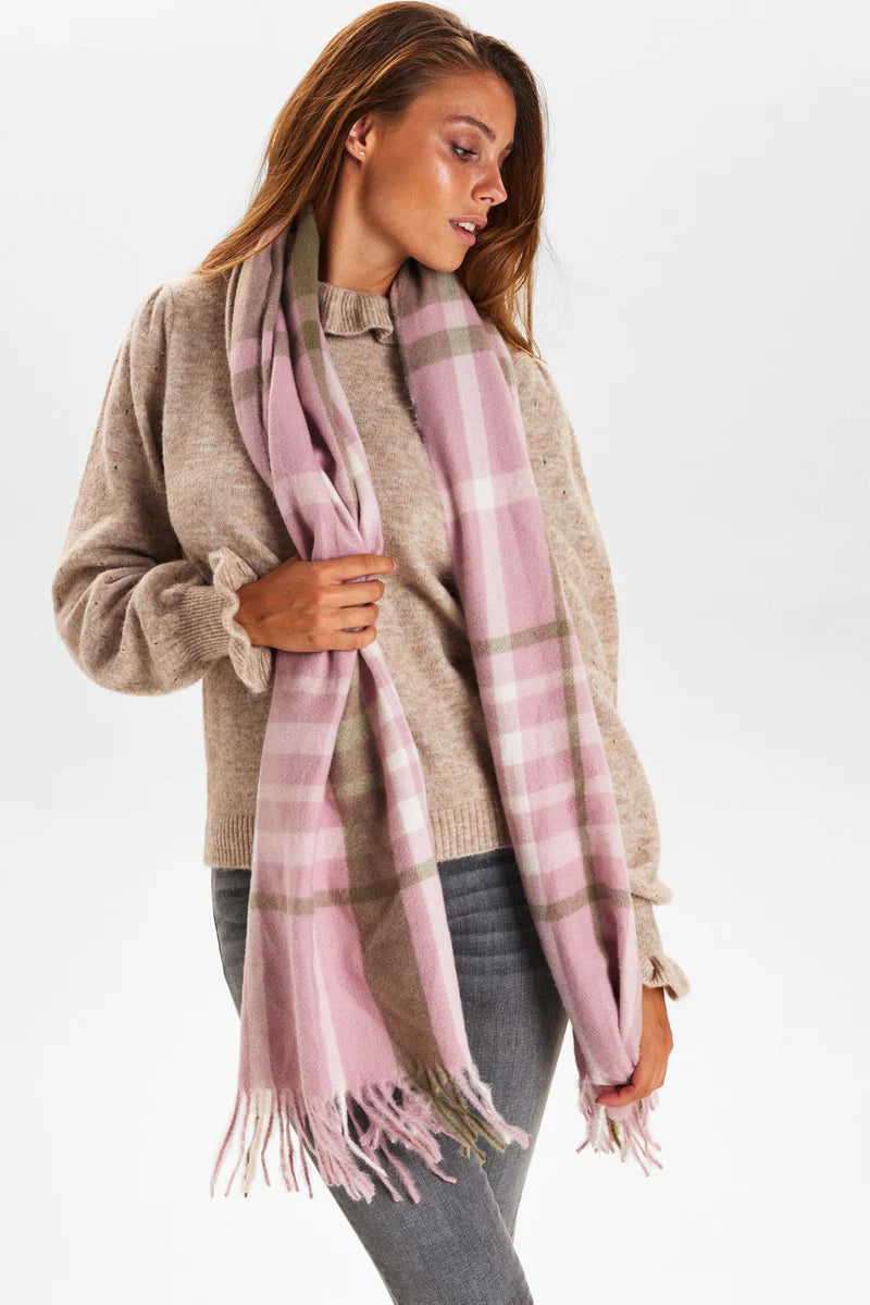 Numph Marianna Scarf, Pink