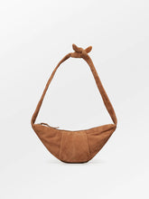 Load image into Gallery viewer, Becks Suede New Moon Bag, Brown
