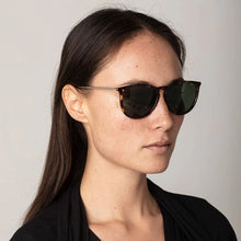Load image into Gallery viewer, Vanille Light Tortoise Brown Sunglasses, .
